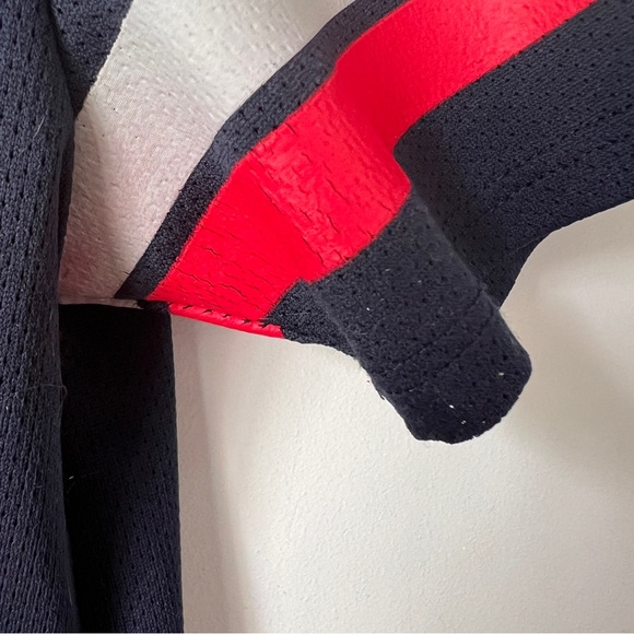 Patriots Top Hi Lo Short Sleeve Football Womens Size Small - Picture 5 of 8